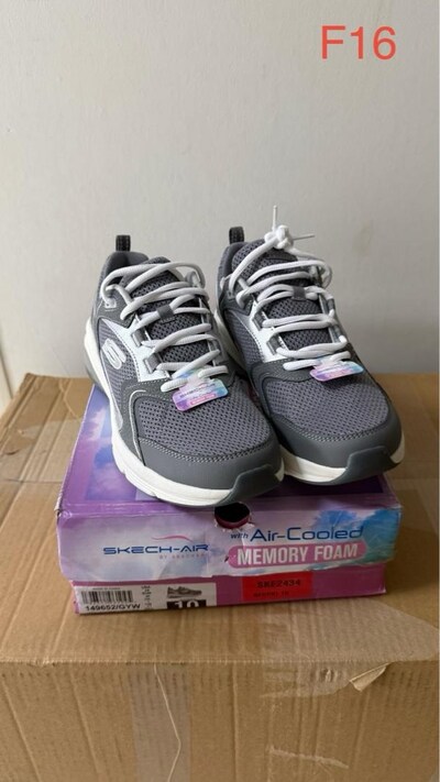 Skechers kadın ayakkabılar 40 numara