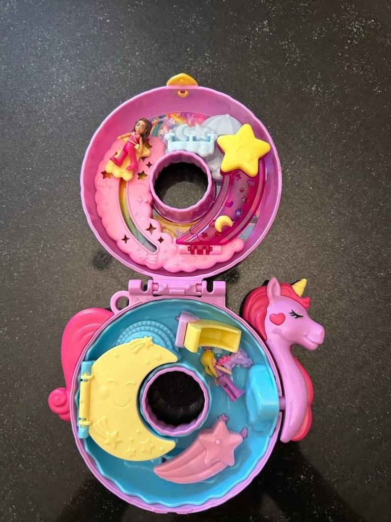 Polly Pocket unicorn - 9