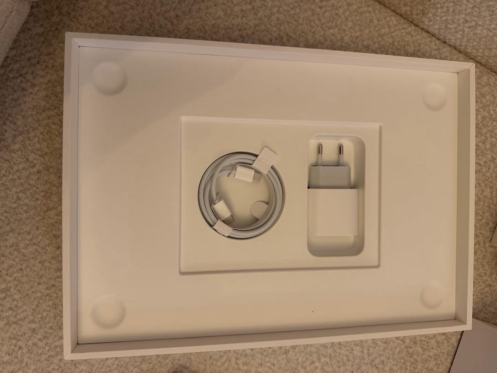 MACBOOK NEO 512 GB TROY 23 AY GARANTİLİ SIFIR - 4