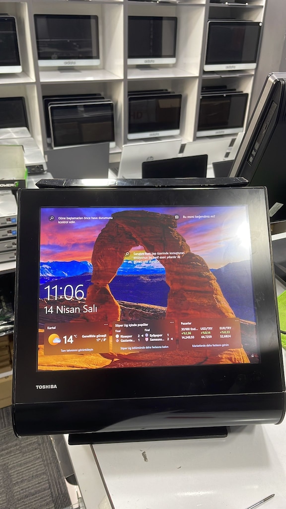 Toshiba POS PC i5 6500U 8GB RAM 120GB SSD 15 Dokunmatik Ekran - 2