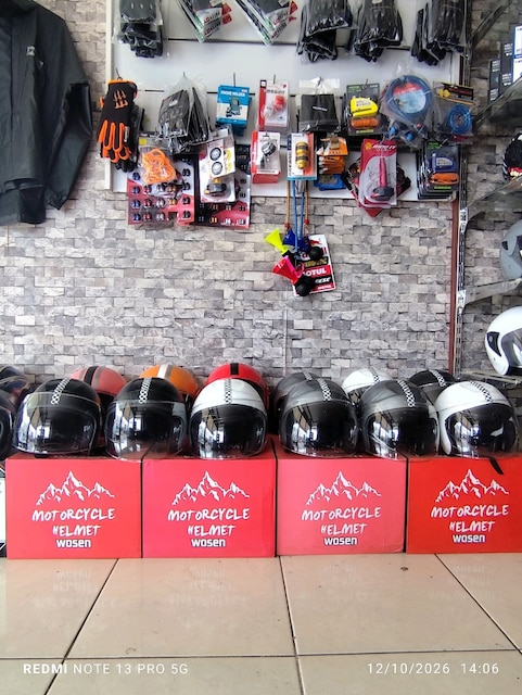YARIM MODEL AÇIK KASK