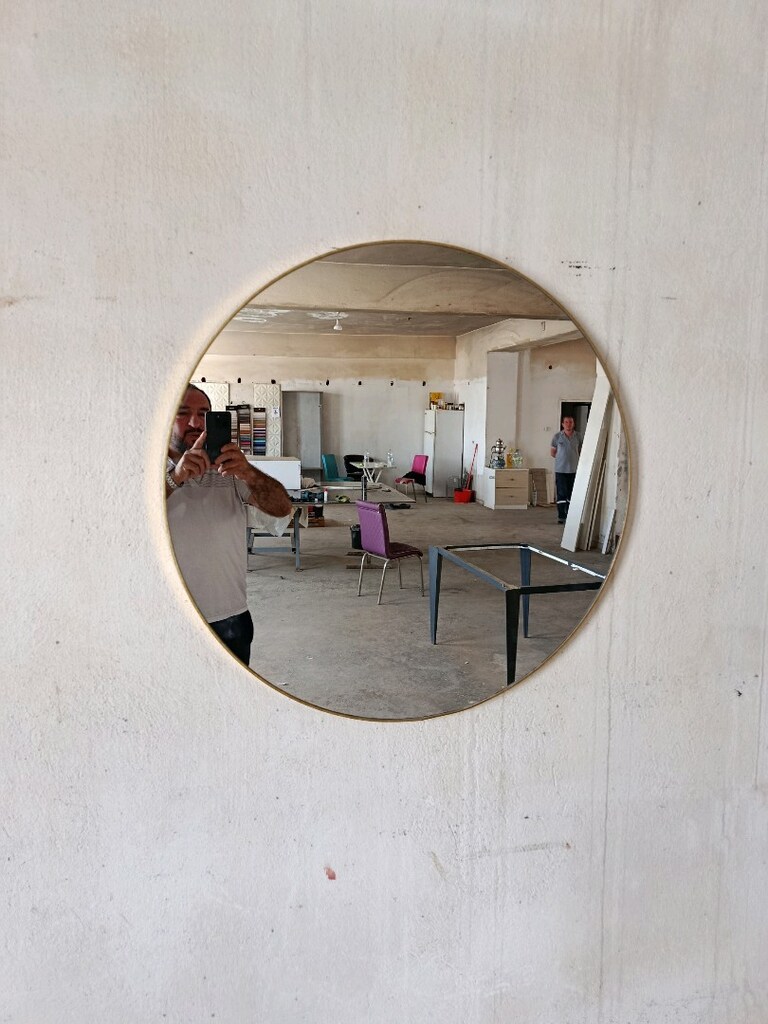 yuvarlak aynasarı sarı çerçeveli - 2