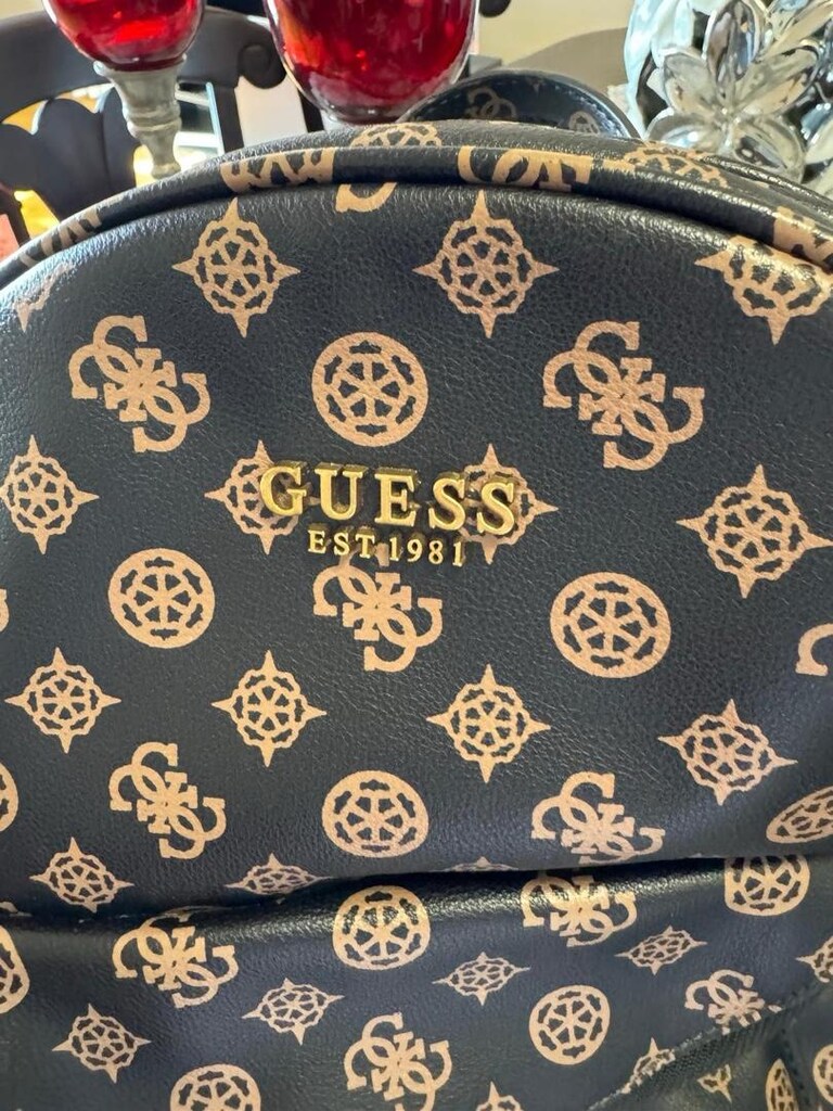 Guess Kadın Sırt Çantası - 2