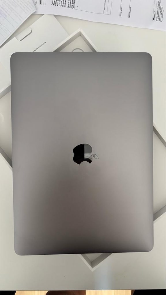 MacBook - 6