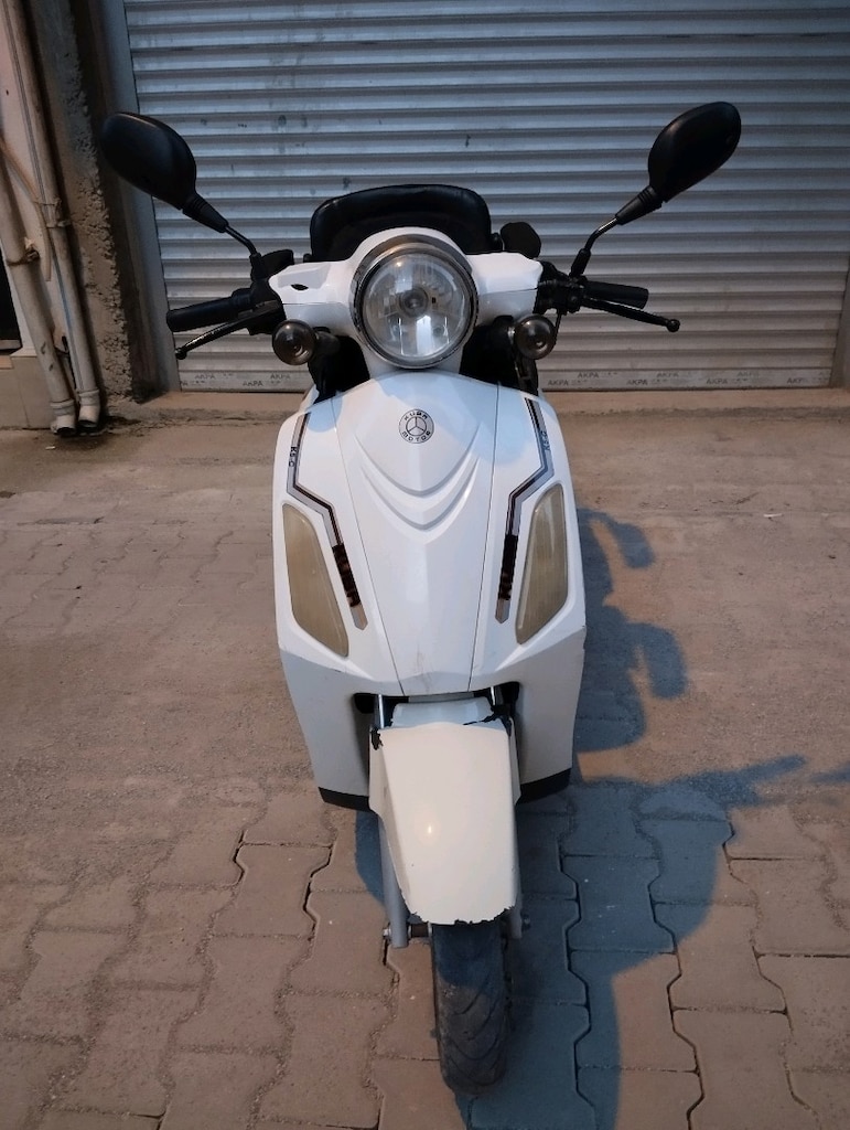 3 tekerlekli elektirikli motor aküleri güzel 5 akülü herşeyi çalışıyor - 6