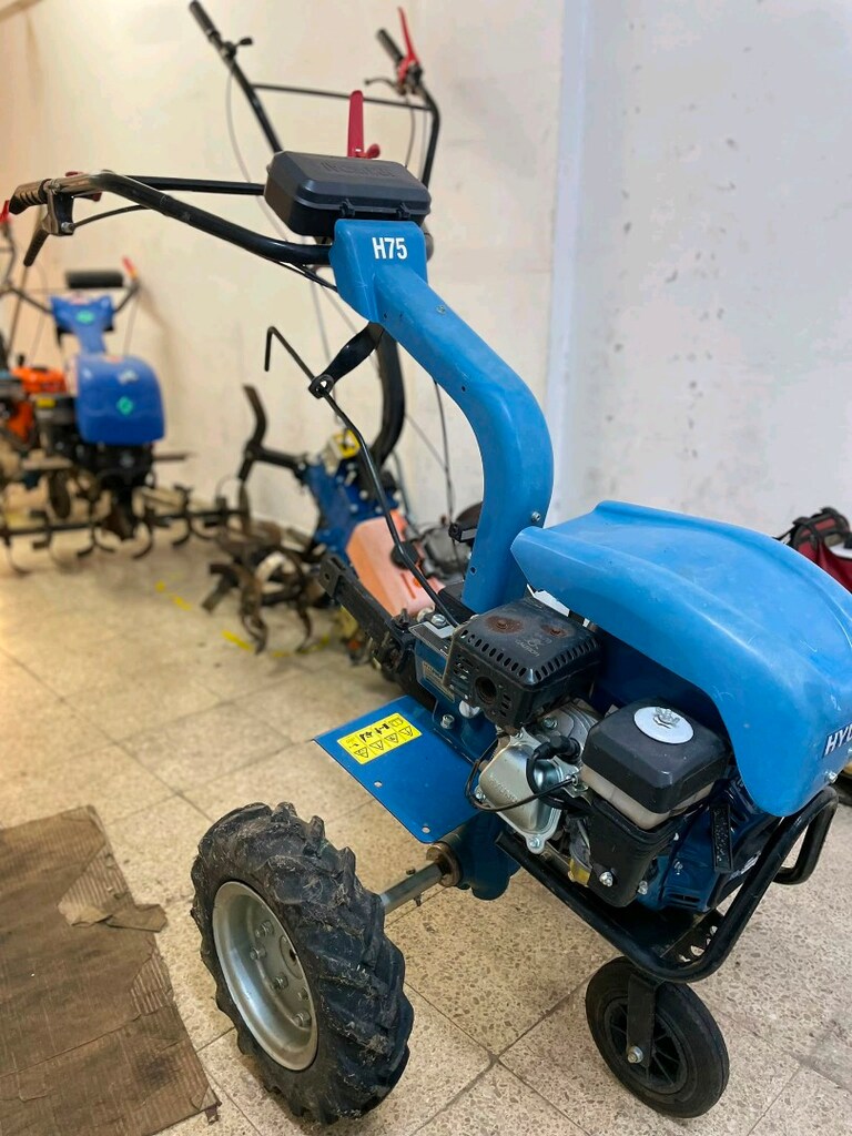 HYUNDAİ 7 HP ÇAPA MAKİNASI TEKER TAKIMI DAHİL - 2
