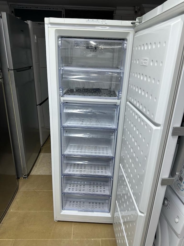 BEKO DERİN DONDURUCU 270 LİTRE 7 ÇEKMECELİ - 5