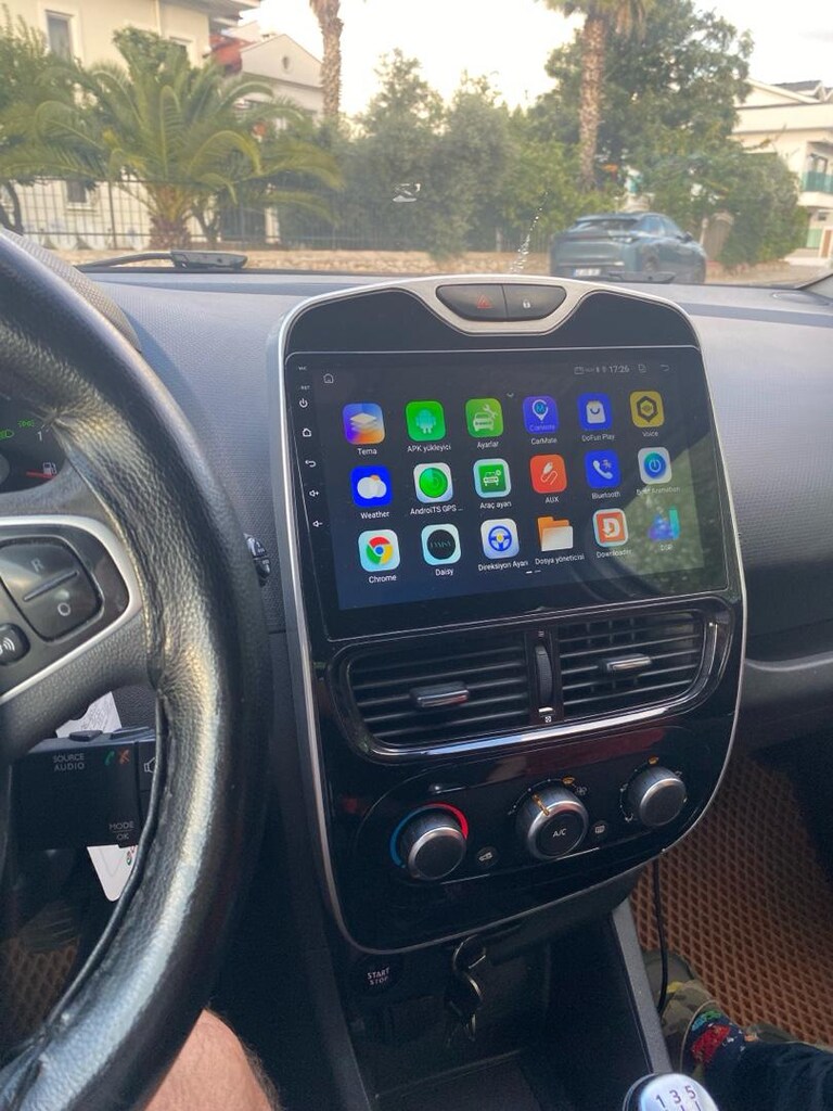 Beyaz Renault Clio - 6