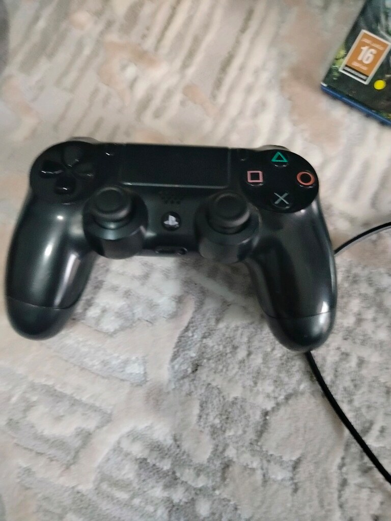 ps4 1tb 3kol+7oyun 2 adet şarj - 5
