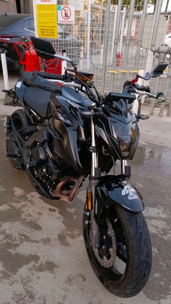 Eşi benzeri yok TR de TEK 650NK 2023 model 12 bin km - 7