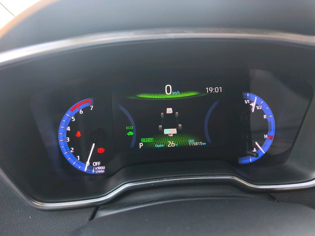 Sahibinden Toyota Corolla 1.8 Hybrid Dream e-CVT 2020 Model - 11