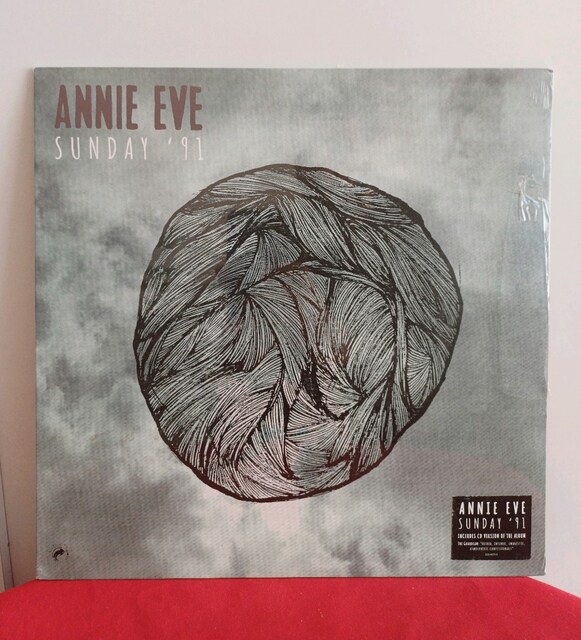 ANNİE EVE SUNDAY 91 SIFIR AMBALAJINDA LP PLAK