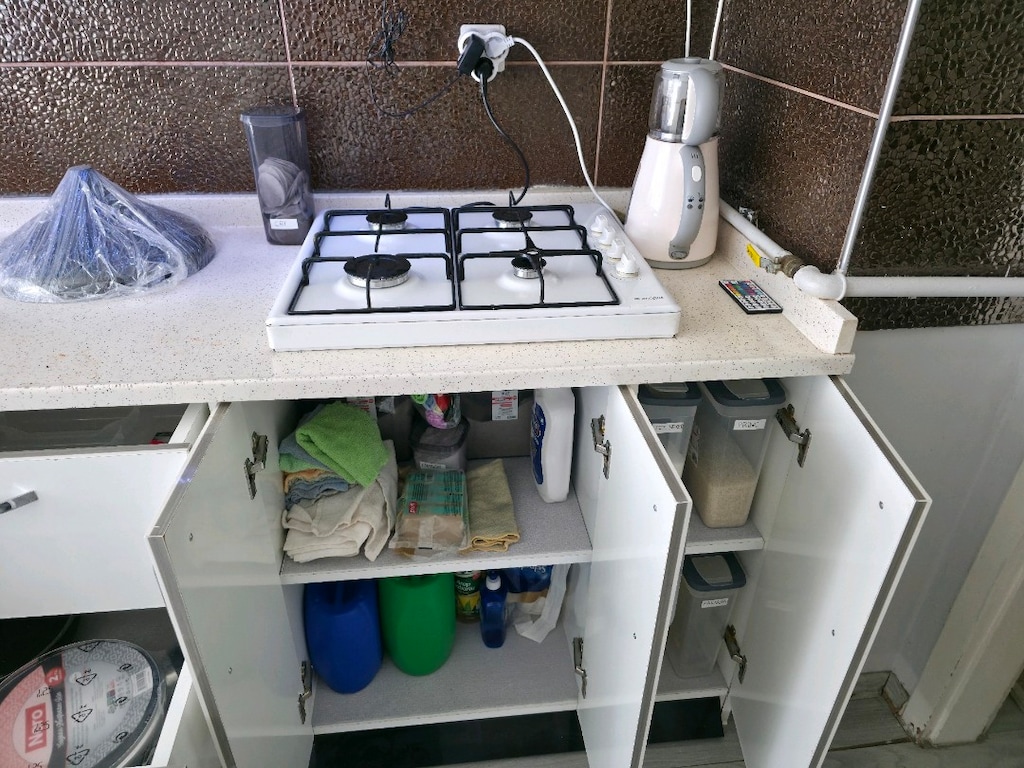 Bugüne Özel Tüm Ev Eşyaları Satılıktır - 9