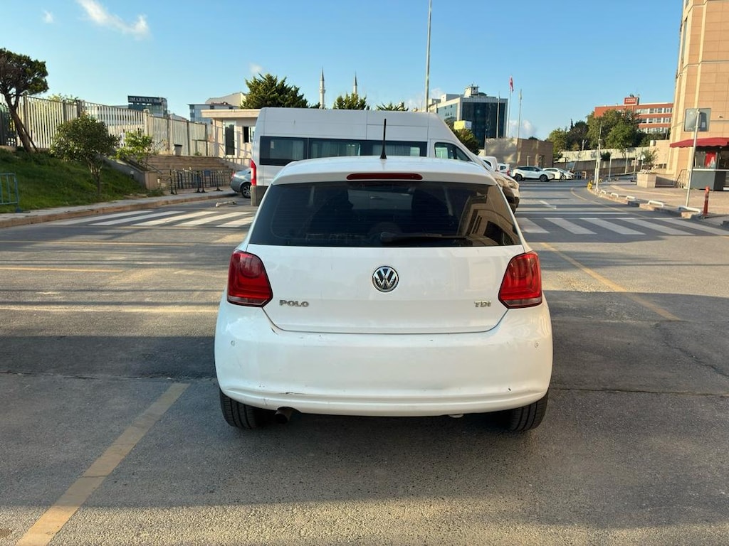 temiz ve bakımlı 1.6 polo - 2