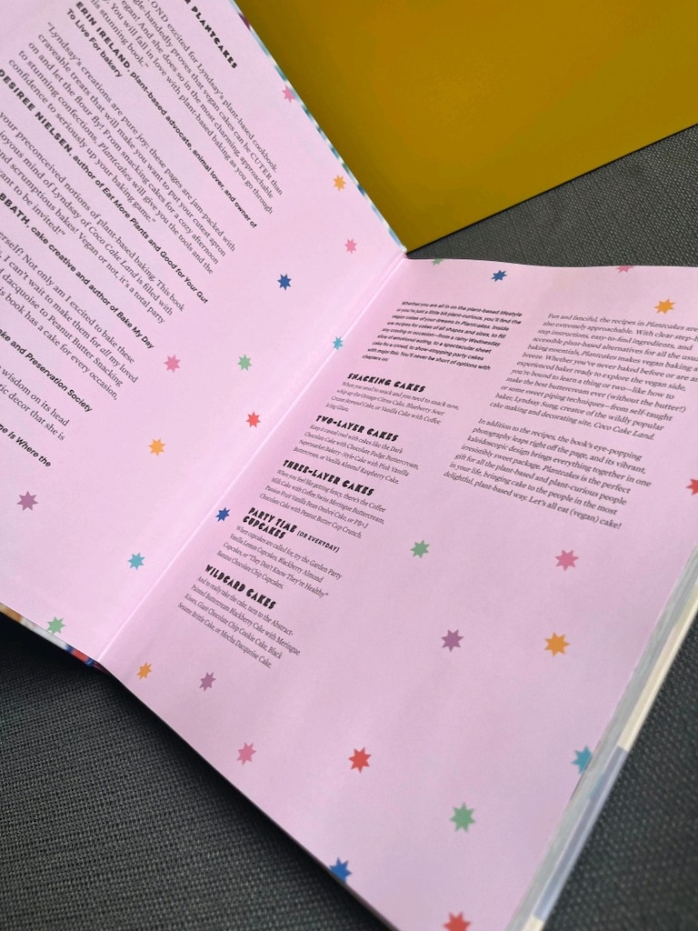 Plant Cakes İngilizce Bitkisel tatlı ve pastalar Tarif Kitap - 12