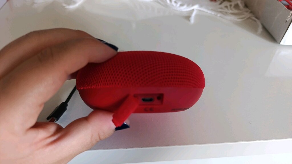 Kırmızı Ses bombası - 3