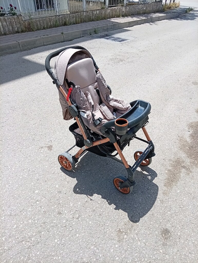 Satılık Bebek arabası - 7