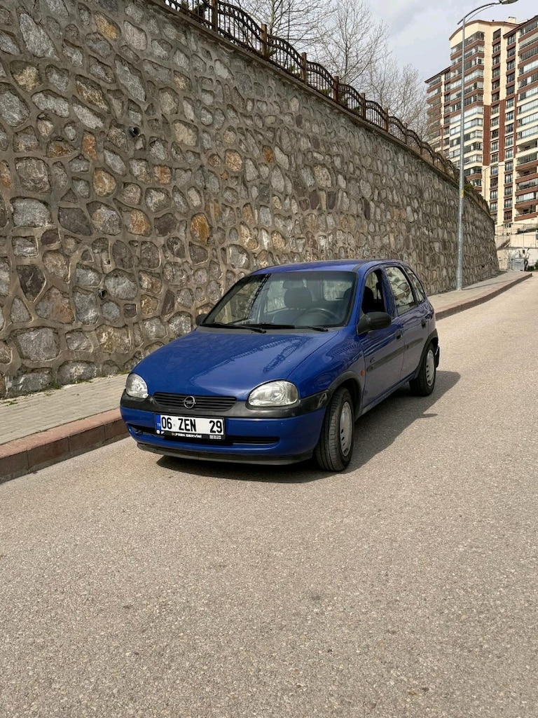 Opel Corsa - 16