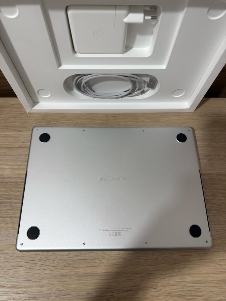 MacBook Pro / M2 Max / 14 inç / 32 GB Ram / 1 TB Ssd - 9