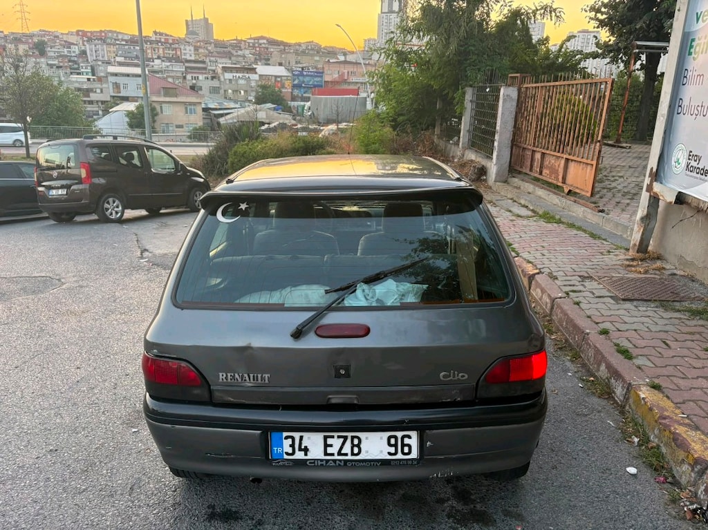 1.4 Clio - 4