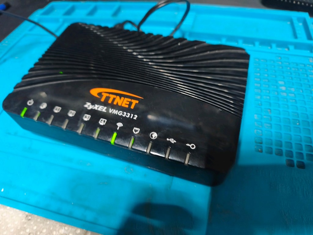 VDSL MODEM ZYXEL - 3