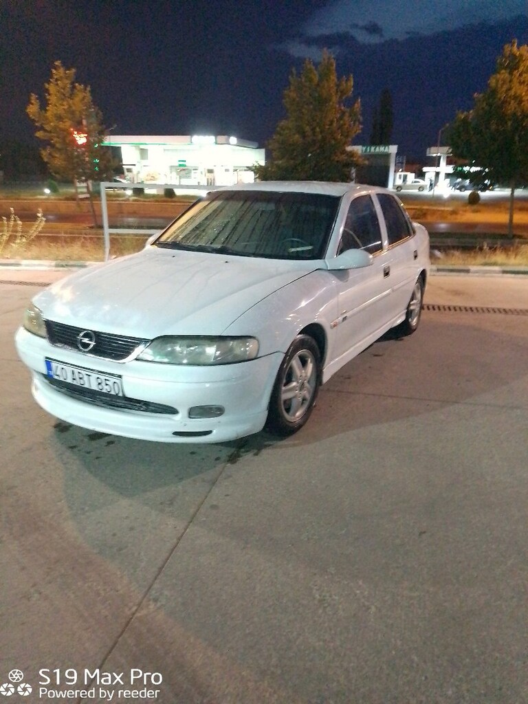 Opel Vectra - 5