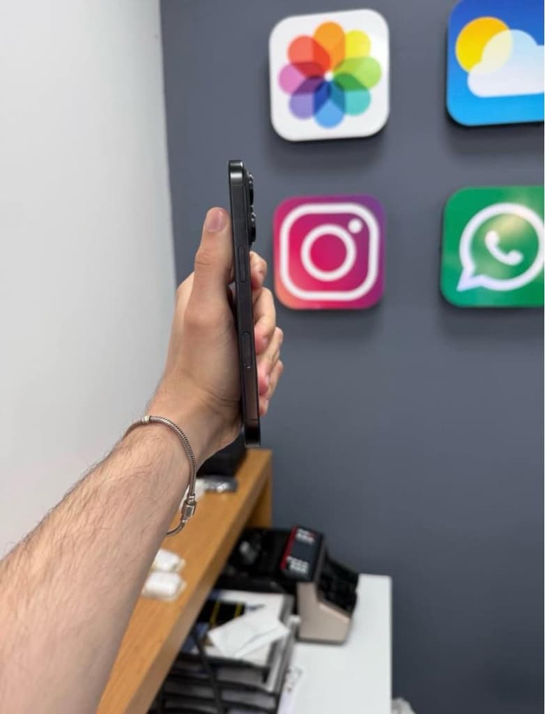 İphone 16 Pro 128 Gb Siyah Temiz - 2