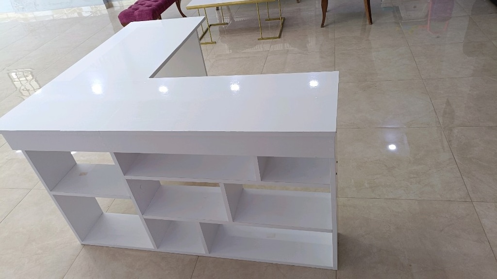 L şeklinde kitaplık ve raflı çalışma masası - 8