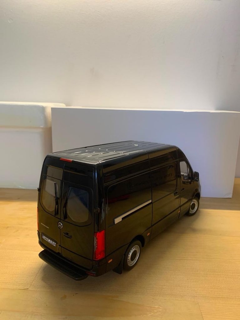 1/18 Norev Mercedes sprinter - 3