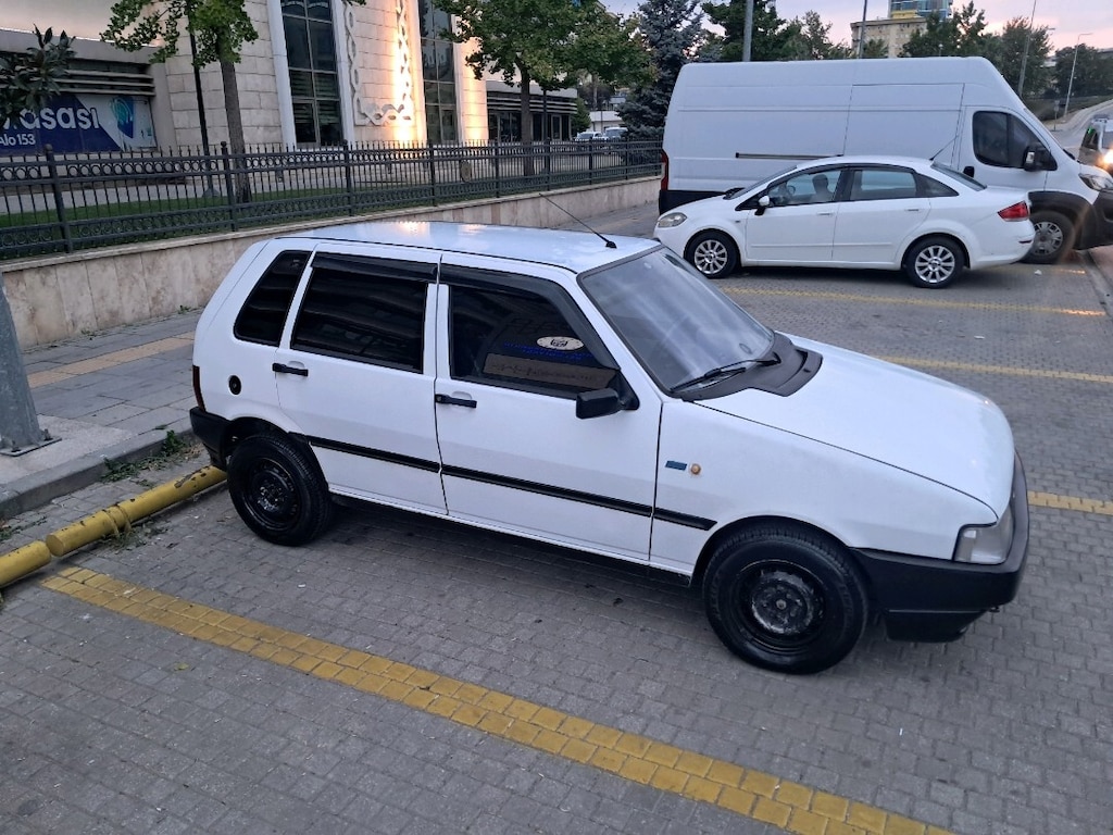 Fiat UNO