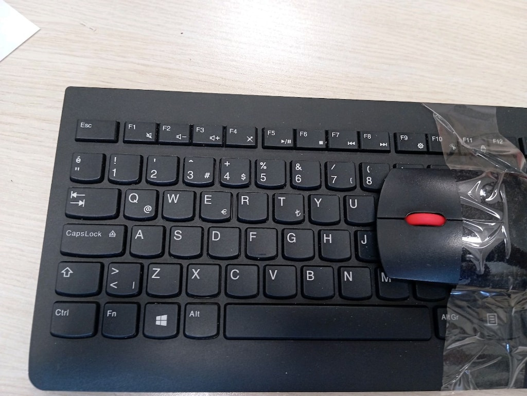 orijinal Lenovo kablosuz klavye mouse seti - 2
