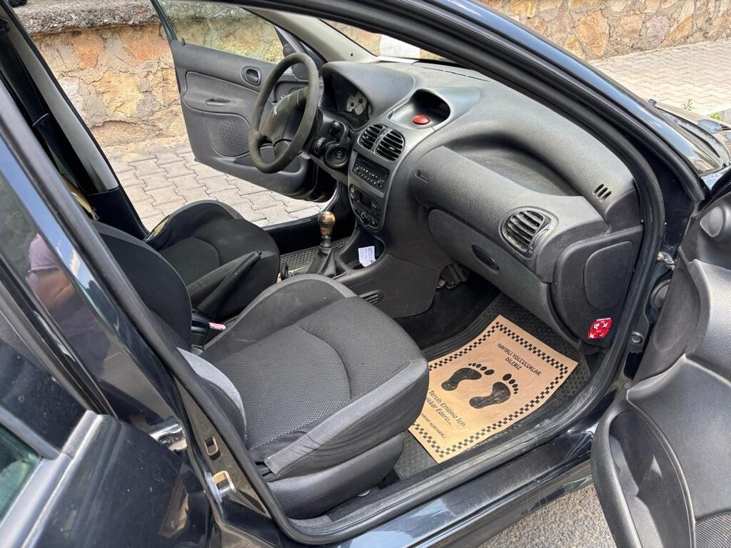SAHİBİNDEN 2006 MODEL PEUGEOT 206 FELİNE 1.4 BENZİNLİ MANUEL HATASIZ - 8