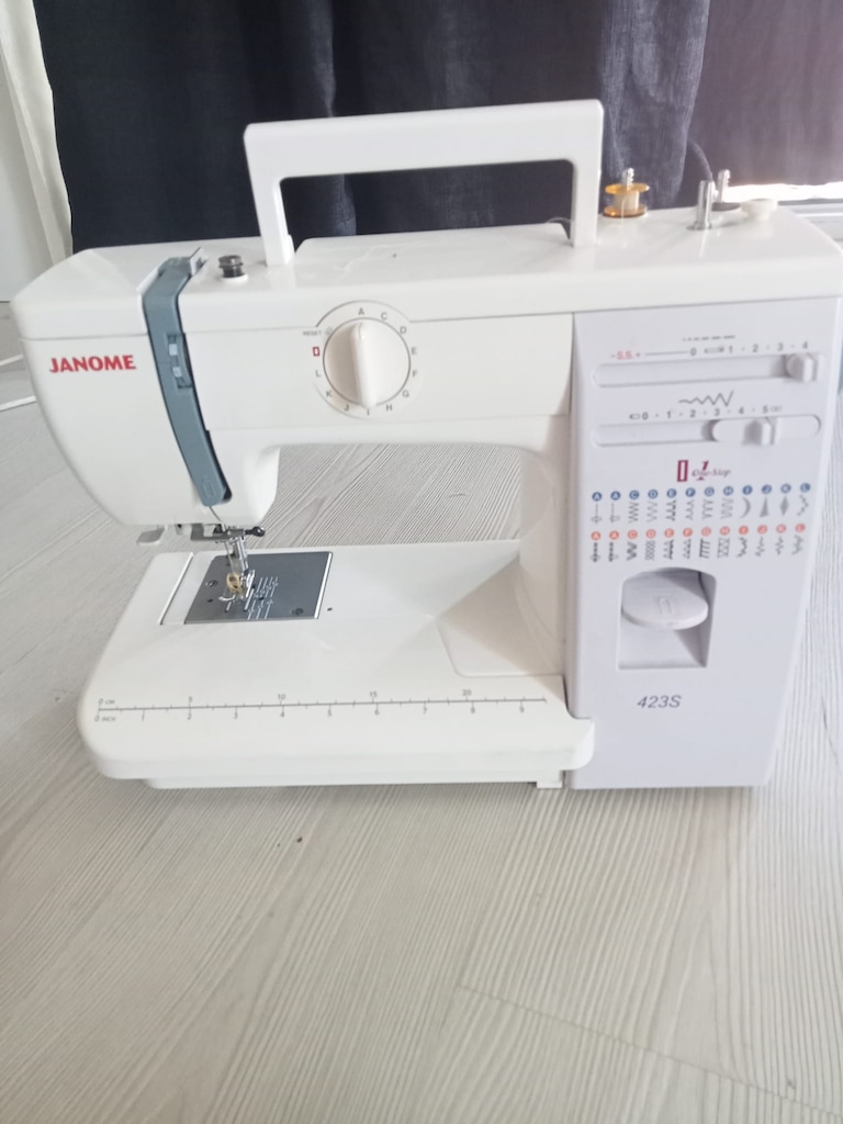 JANOME DİKİŞ MAKİNASI