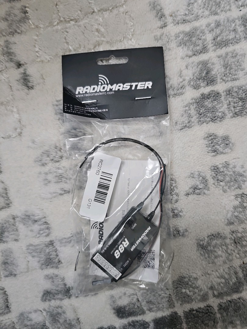 model uçak malzemeleri ve radiomaster rc kumanda - 3