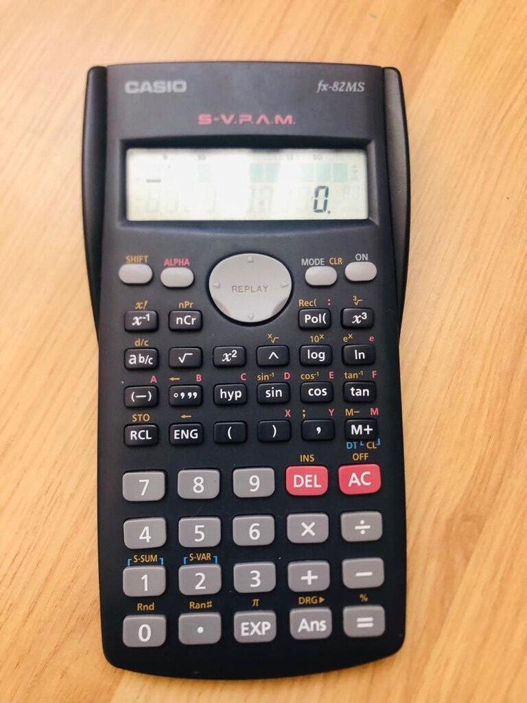 Casio hesap makinesi- Bilimsel makinesi - 2