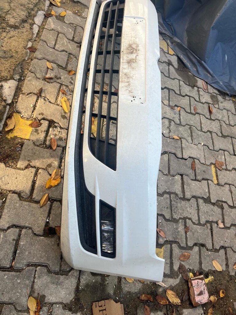 GOLF 7 ÖN TAMPON SİSLİ - 3