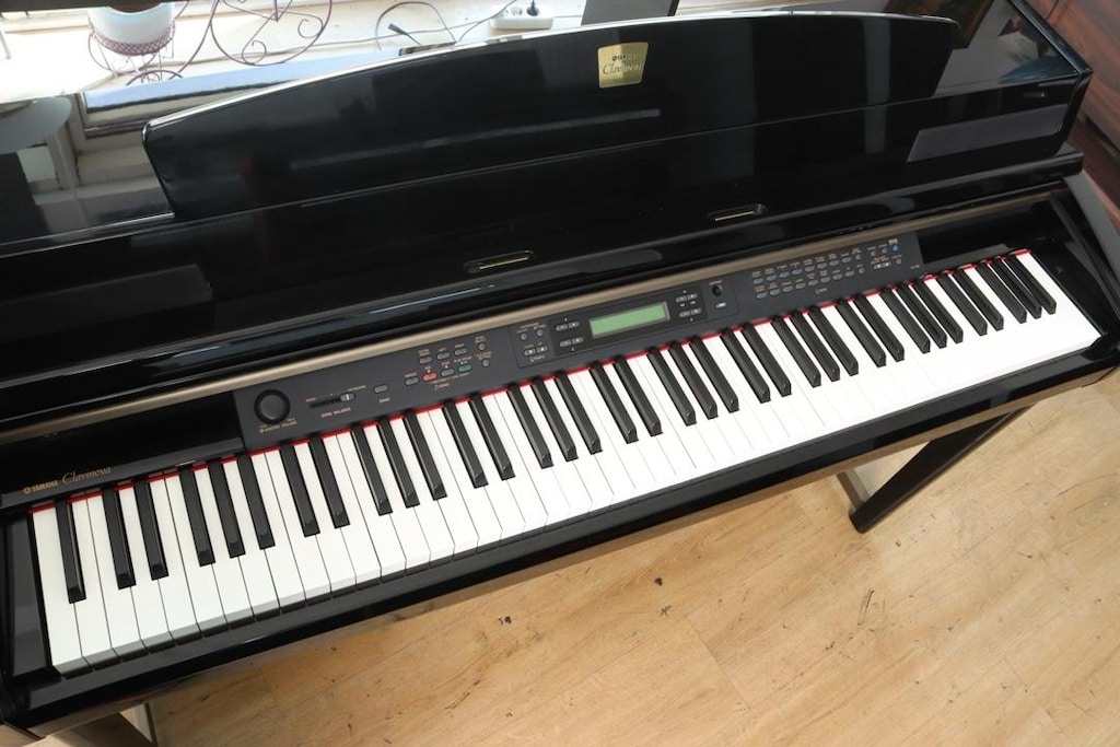 YAMAHA CLP 280 parlak lake sifir ayarinda agac tuslu dijital piyano - 4