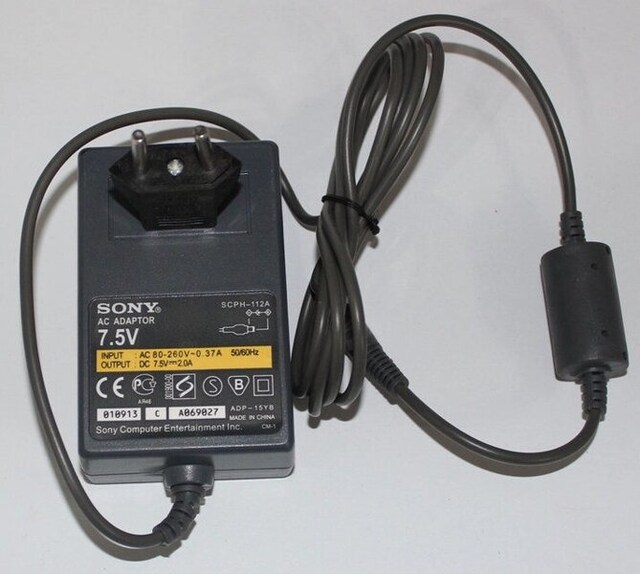 SONY PSONE ORJİNAL ADAPTÖR SAĞLAM