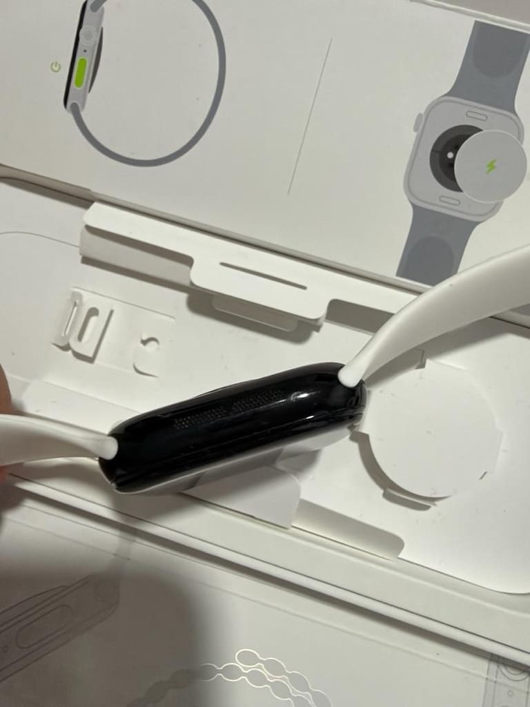 Apple Watch 10 series 42 mm - 6