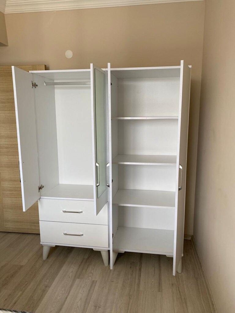 4 kapılı aynalı gardrop elbise dolabı - 2