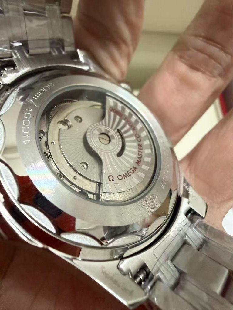 OMEGA SEAMASTER 007 JAMES BOND 42mm - 4