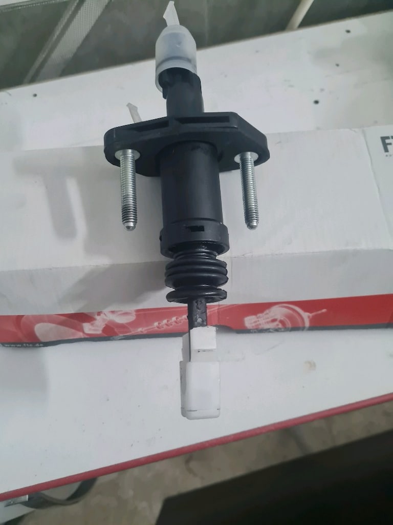 2004-2008 Opel Vectra c kasa debriyaj üst merkezi - 3