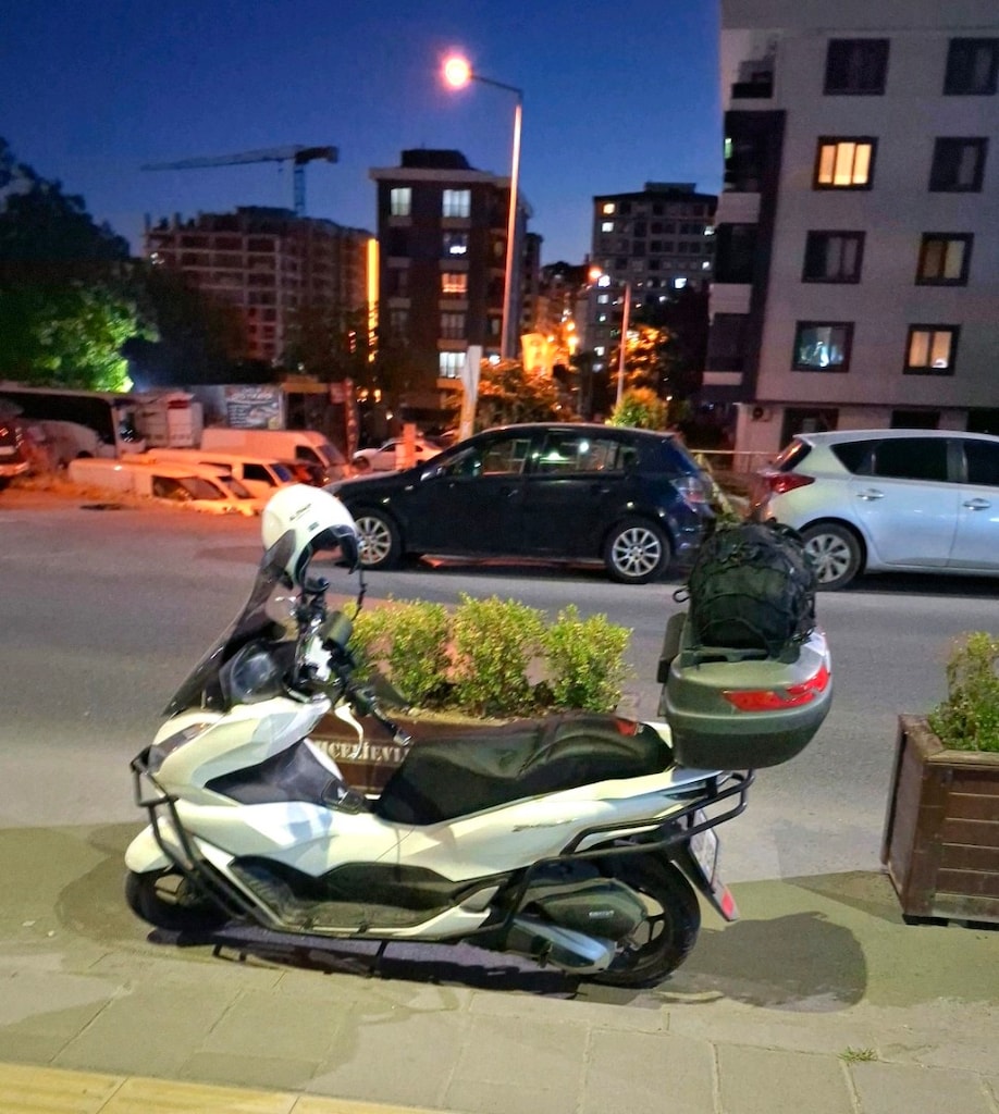 P C X. 2022 MODEL 125LİK 10BİNDE ARKA LASTİK SIFIR 2026DOT - 6