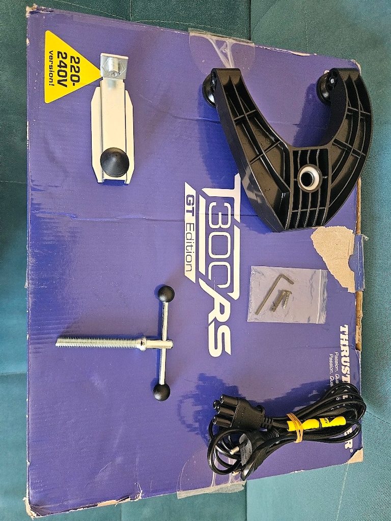 Thrustmaster T300RS GT + TH8A Vites (Direksiyon Seti + Vites) - 11