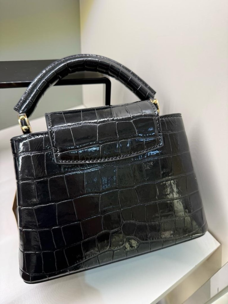 Louis Vuitton Capucines Mini Siyah Çanta - 5