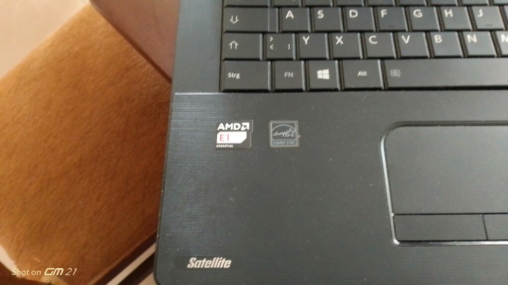 Toshiba bilgisayar - 2
