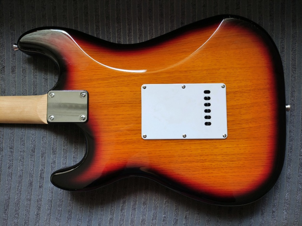 (FENDER TONLU)Tertemiz Sıfır 3 Single Sunburst Rosewood Stratocaster - 5