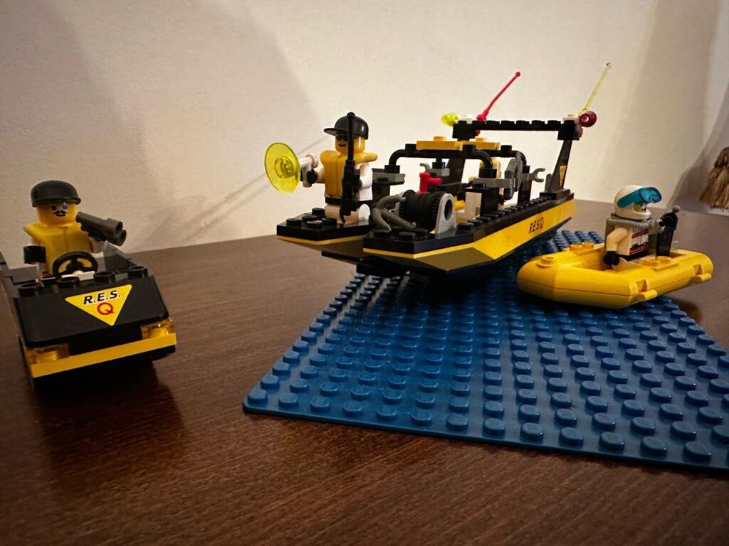 LEGO RES-Q 6451 River Response (1998) – Nadir Vintage Set - 3