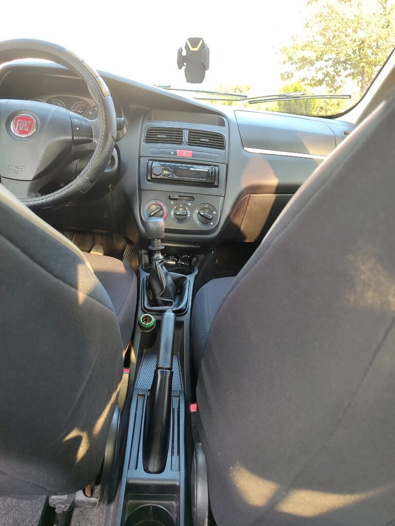 2011 model Fiat Linea - 3
