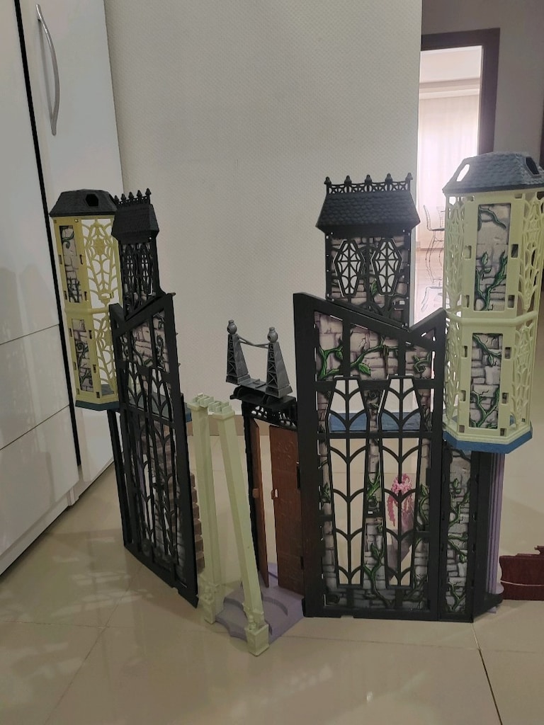 monster high Şatosu - 9